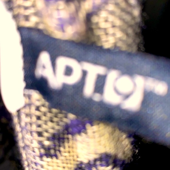 Apt. 9 pleated rayon multi colored scarf/wrap. Black, gray , plum, with fringe. - Picture 11 of 11